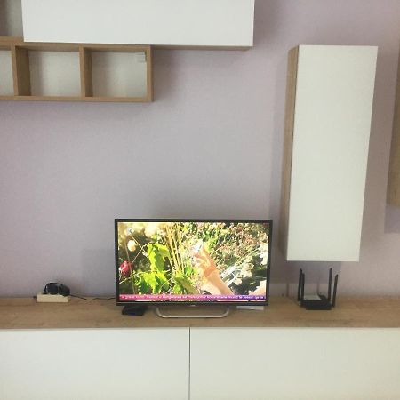 Linda'S Apartment Vlorë Екстериор снимка